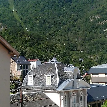 7 Avenue Docteur Gomma