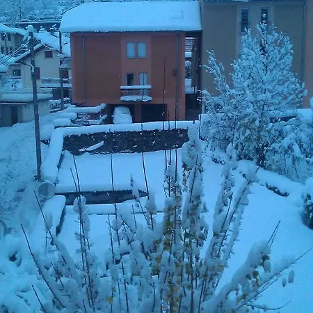 7 Avenue Docteur Gomma Apartment